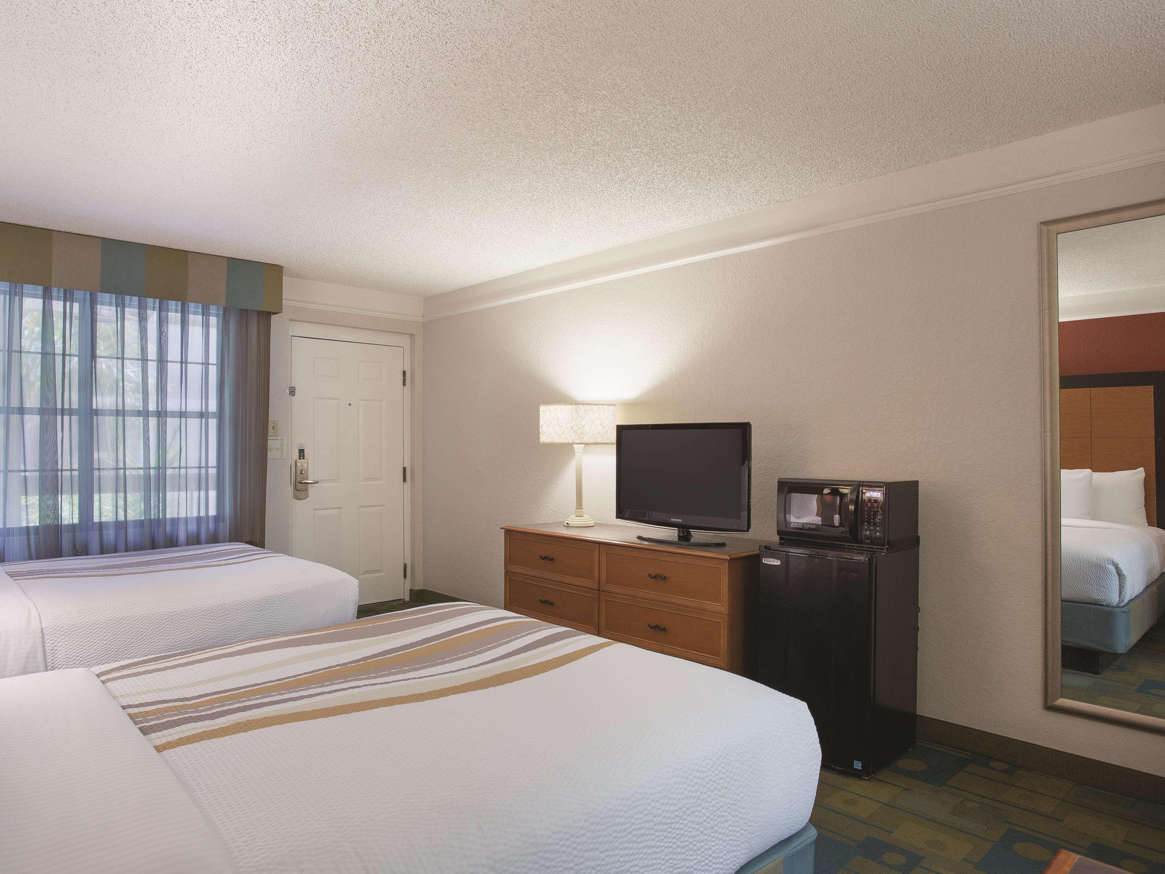 La Quinta Inn By Wyndham San Diego Chula Vista Exterior foto